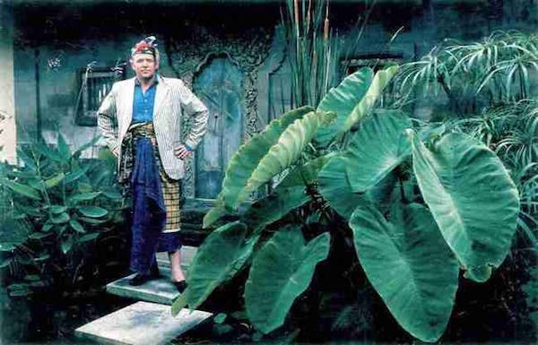 Made Wijaya (né Michael White)