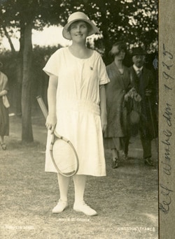 Photograph of Floris St George, Wimbledon, 1925