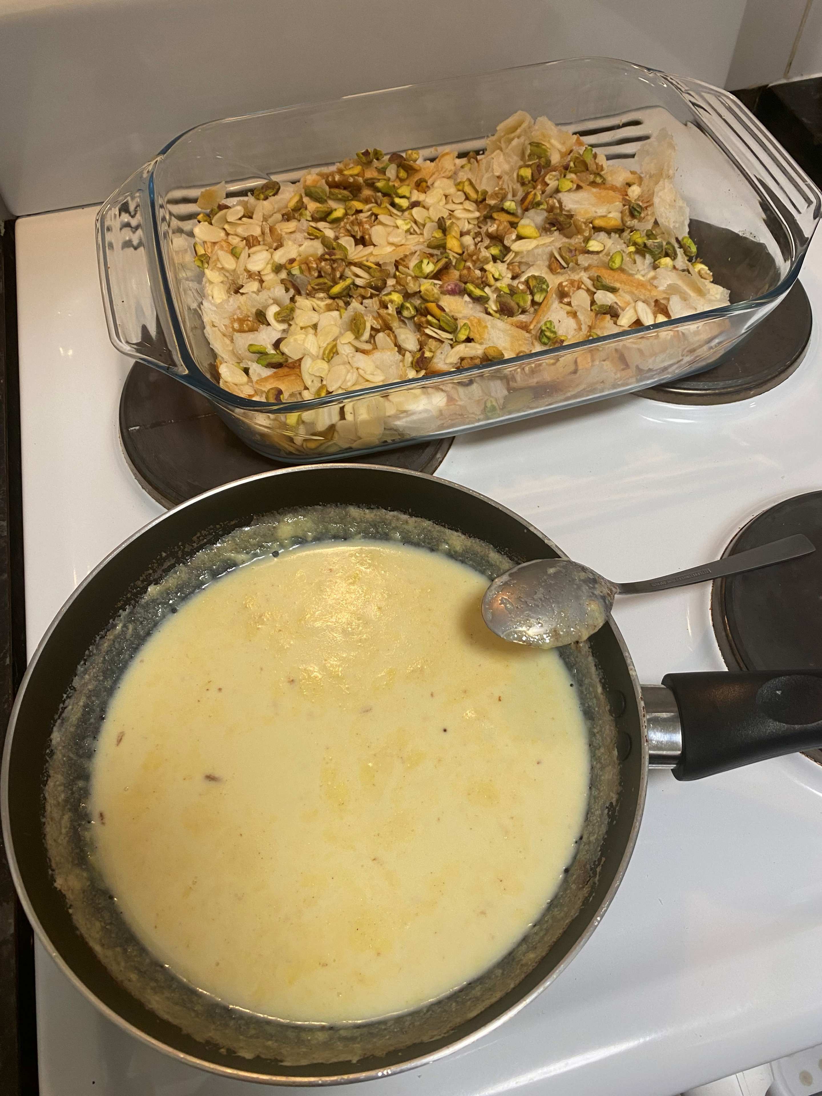 Egyptian dessert Üm Ali (the mother of Ali)