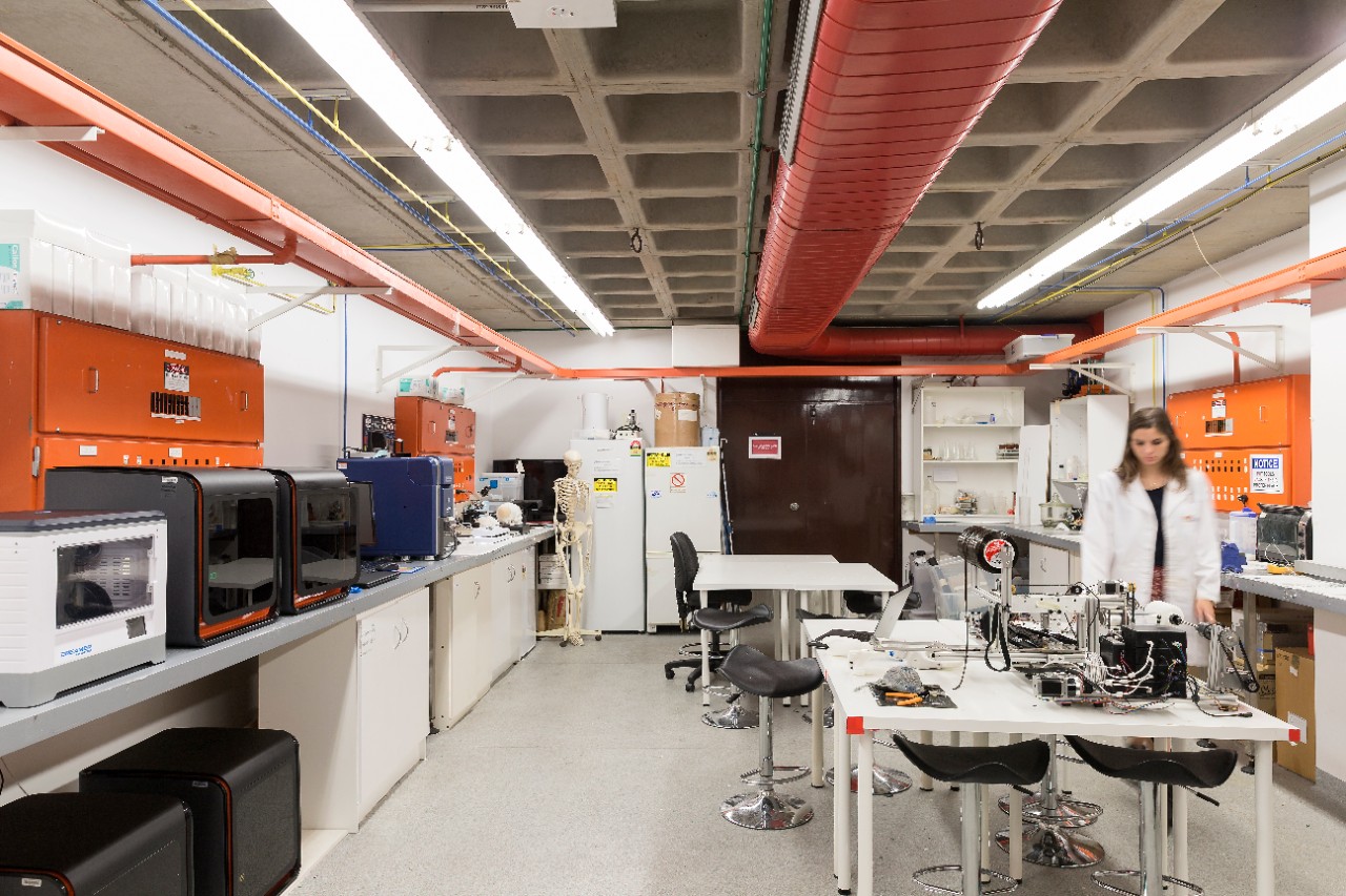 Biomaterials and Biomedical Design Laboratory