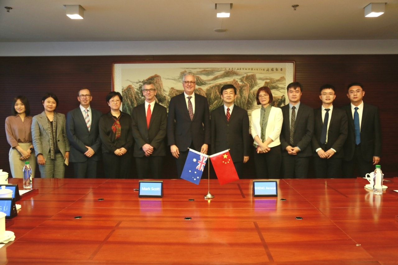 Mark Scott and memberes of the China Scholarship Council