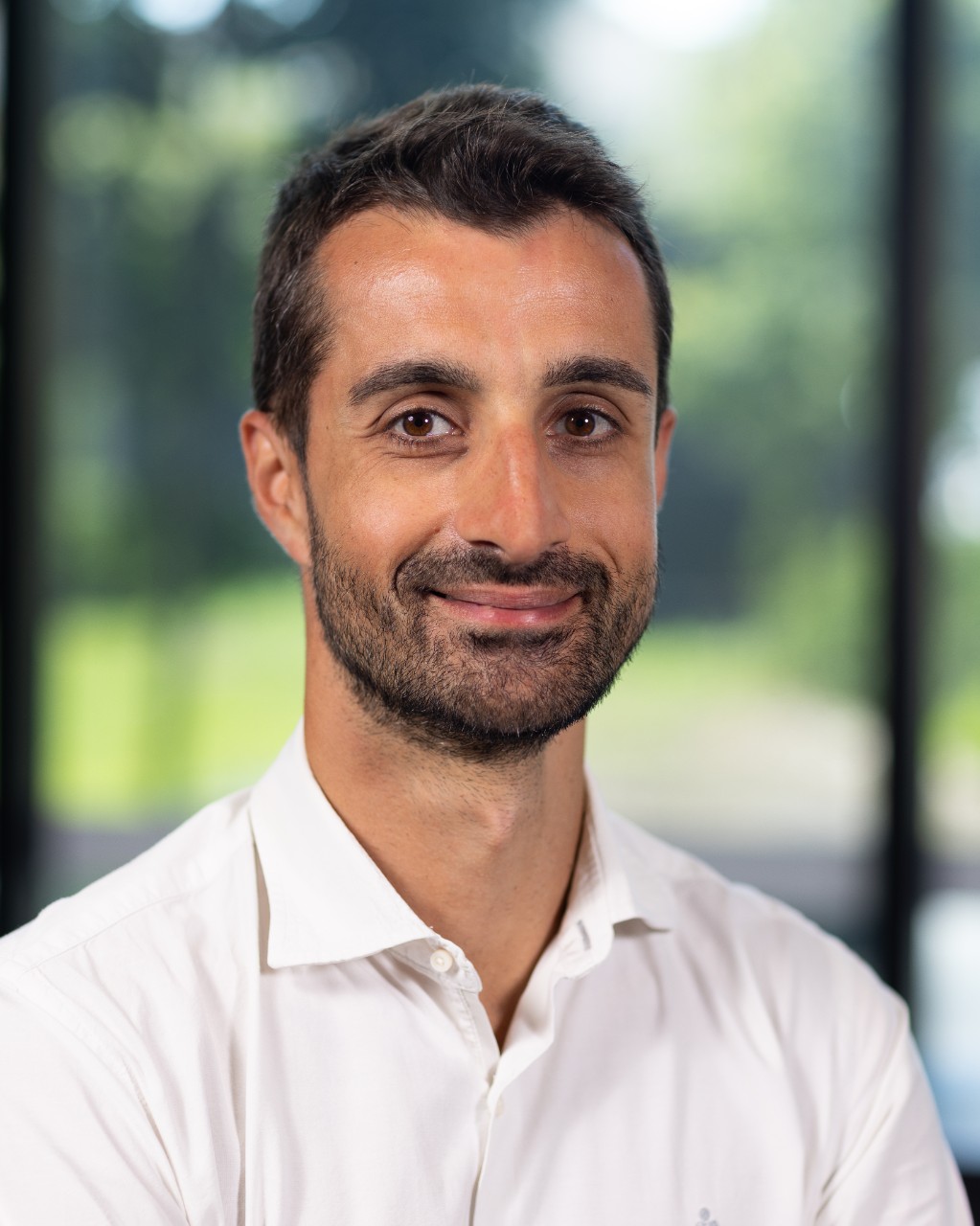 A headshot of Dr Federico Tartarini
