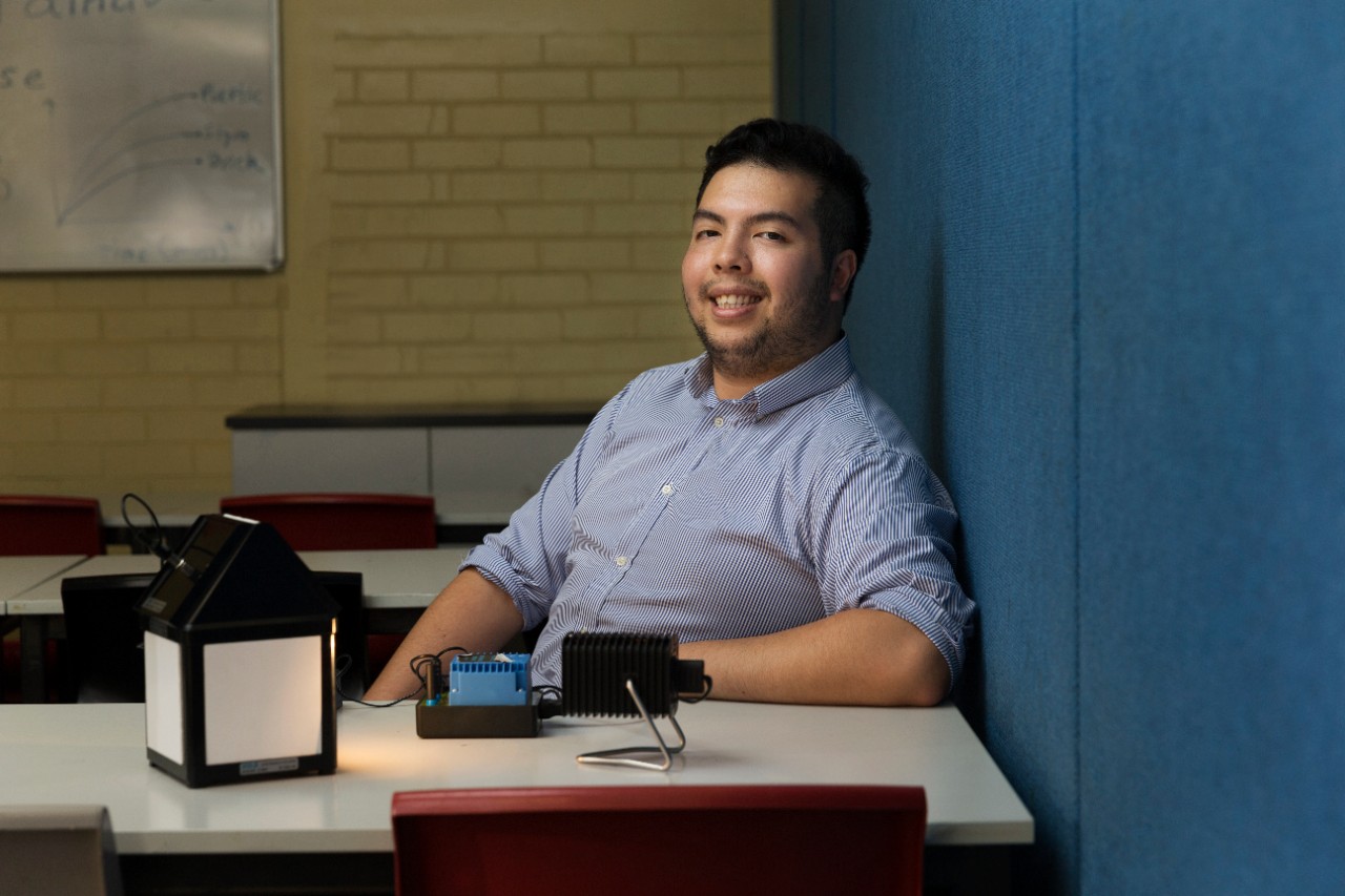 Photo of Sydney alumnus Eric Tran, who teaches at Arthur Phillip High School in Parramatta.