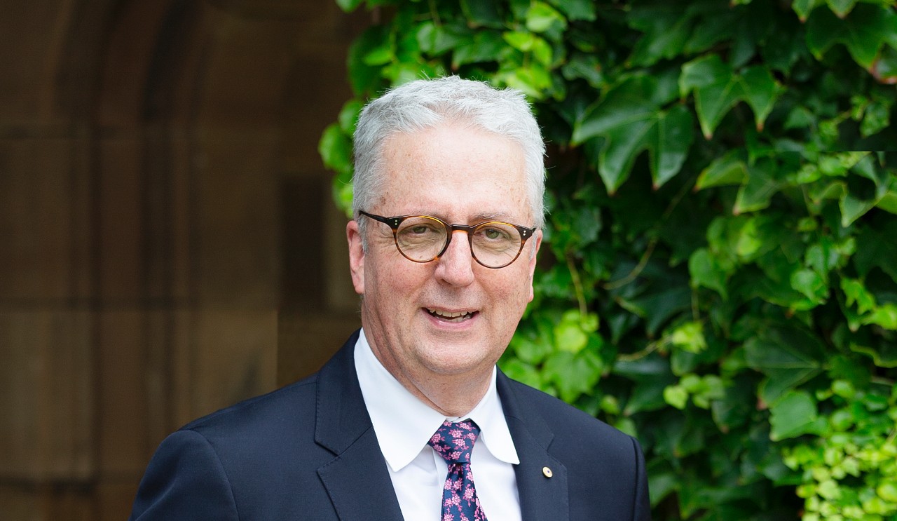 Vice-Chancellor Mark Scott in Quadrangle