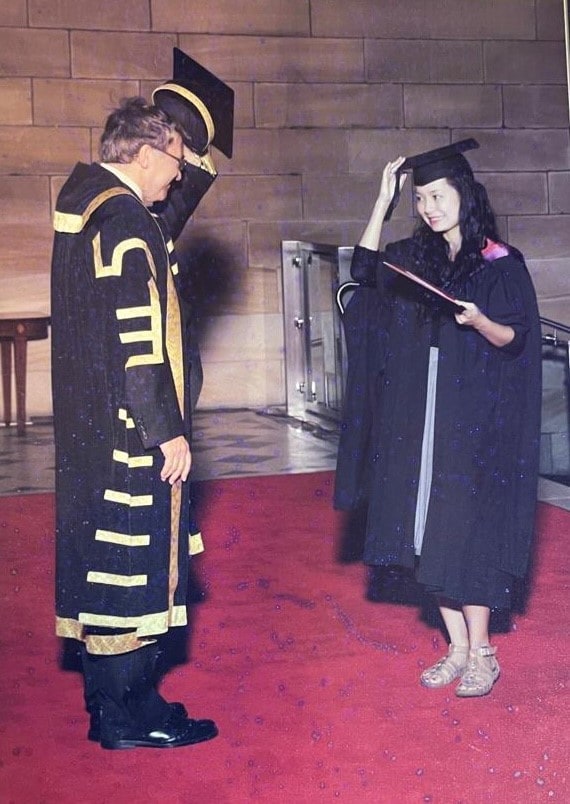 Image of Kelly Robson, University of Sydney graduation