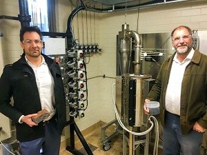 Hazer’s Managing Director, Geoff Pocock and Chief Technical Officer, Andrew Cornejo in the University of Sydney’s School of Chemical and Biomolecular Engineering
