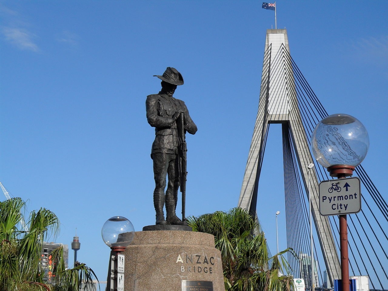 ANZAC Bridge bronze memorial statue