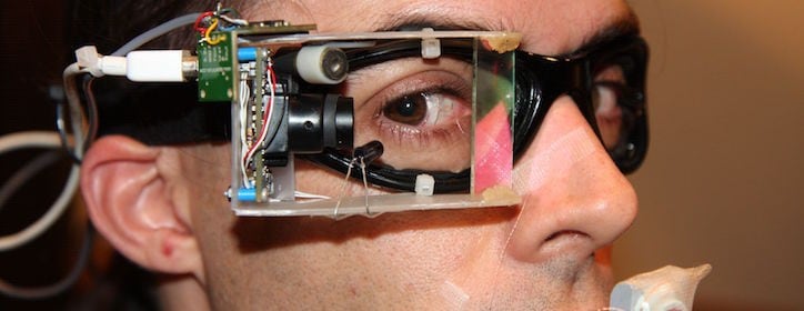 Man wearing device for a visual perception experiment