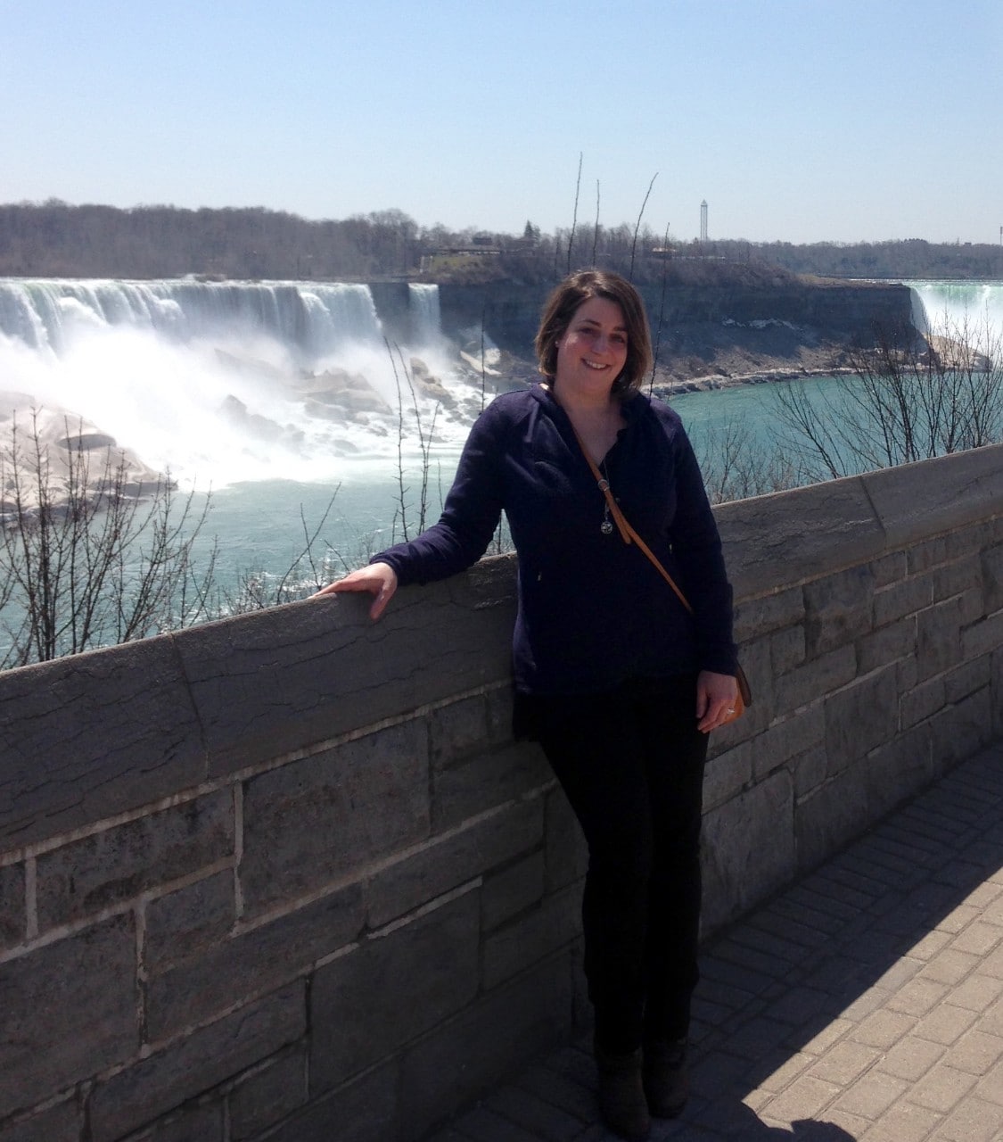 Gina Dolezel at Niagara Falls