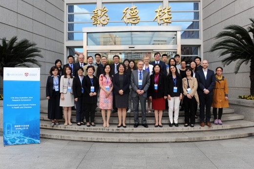Group photo of research at Sino-Australian Research Symposium