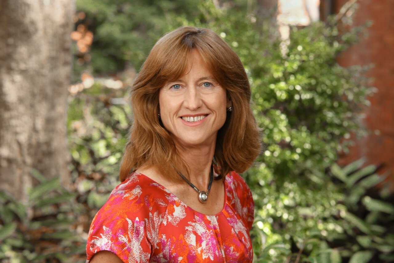 Professor Rosanne Taylor