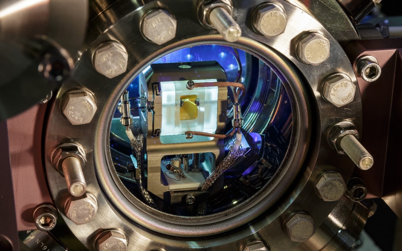 A Paul trap for ions used in the experiment at IQOQI Innsbruck. Photo: IQOQI/M.R. Knabl