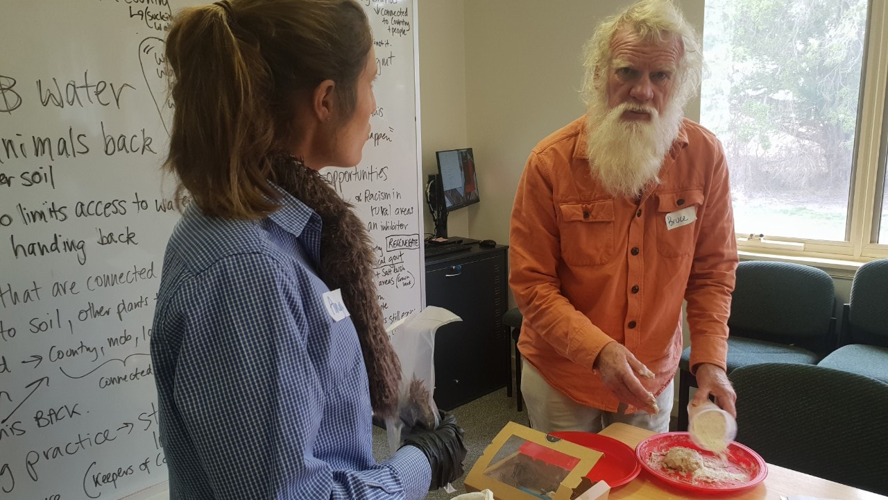 Bruce Pascoe (right) talks with project leader Dr Angela Pattison.
