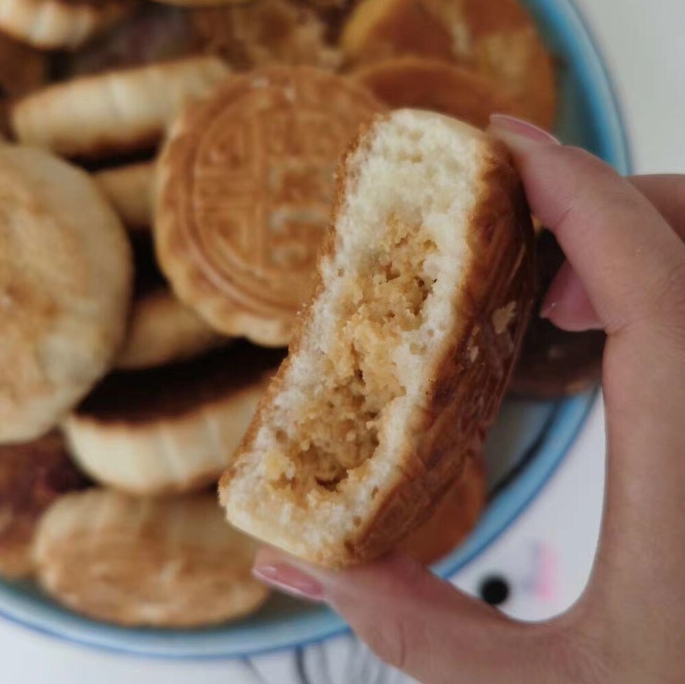 The filling of milk curd filling inside the Mongolian-style mooncake