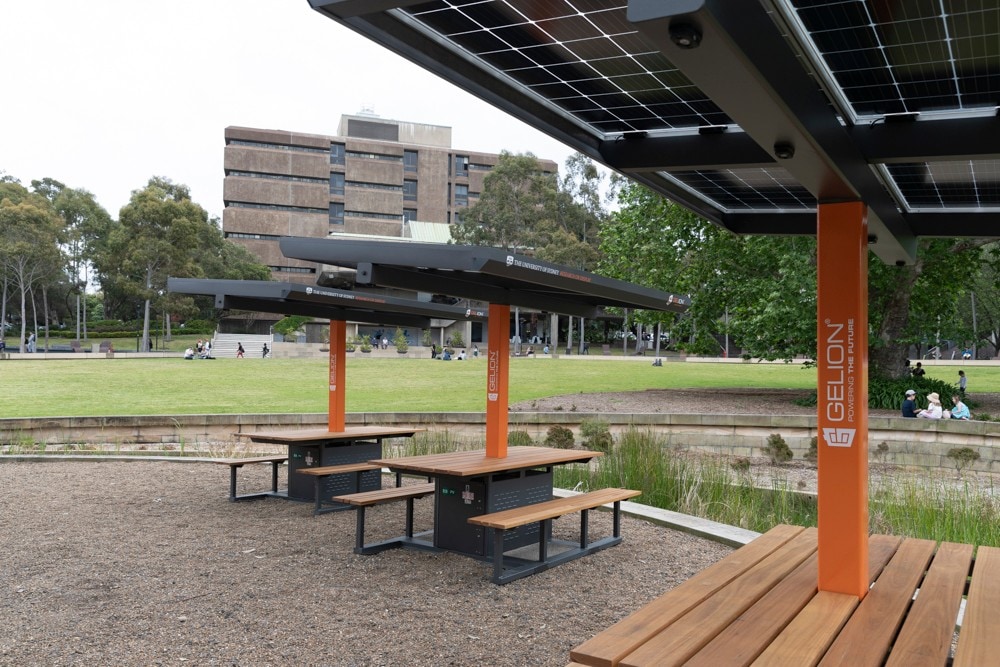 Gelion-Benches-at-University-of-Sydney