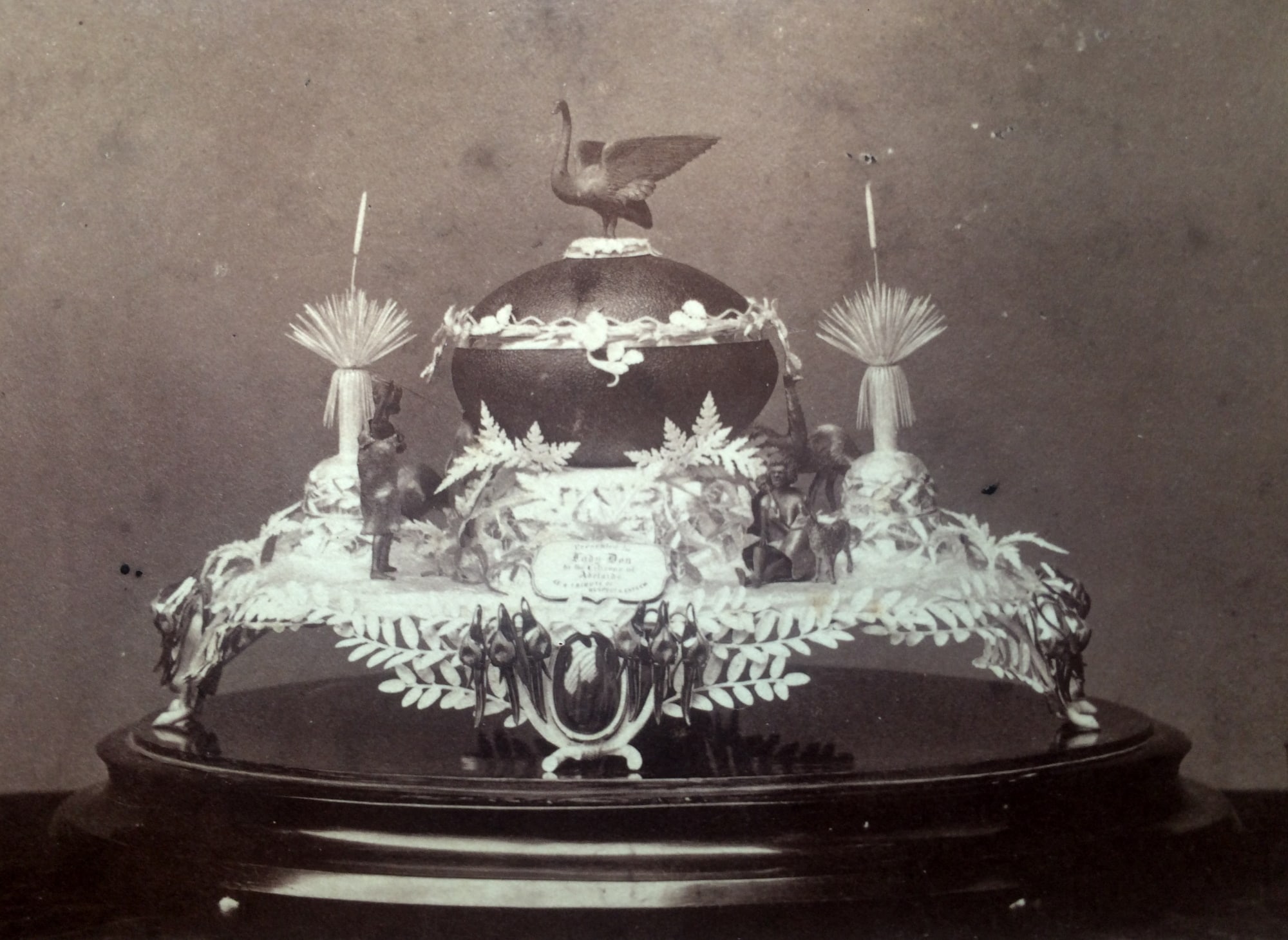 Inkstand and jewel case, by Joachim Matthias Wendt, presented to Emily Don, Adelaide, 22 August 1865 (photo: Townsend Duryea)